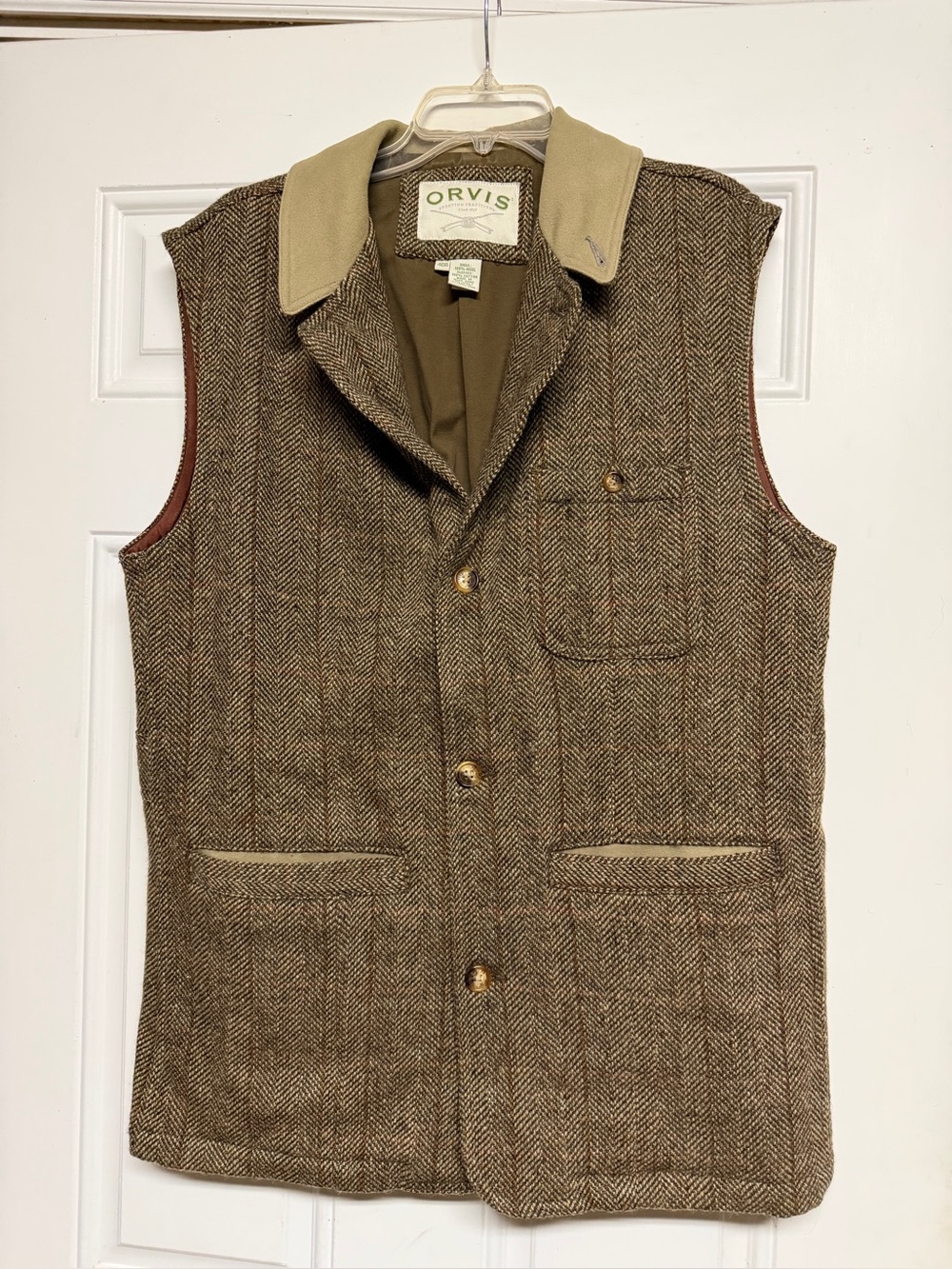 Orvis Brown Herringbone Wool Vest with Tan Collar